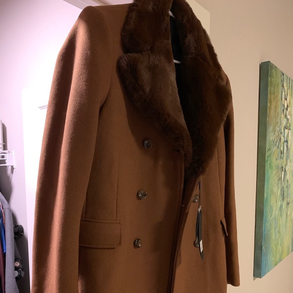 Other - Gianni Feraud Men’s Tan Coat